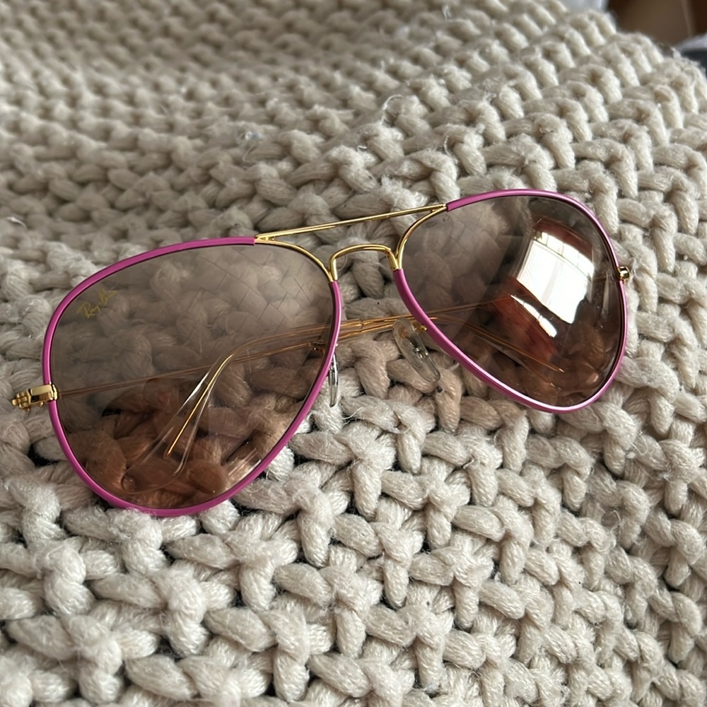 Pink Rayban Gold Aviator Sunglasses